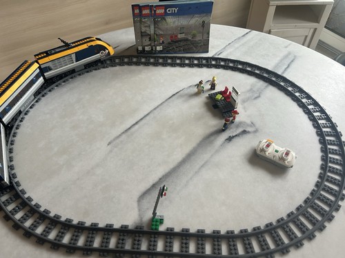 Lego city personenzug - lego,
