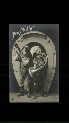 Neujahr kinder trompete - neujahr,