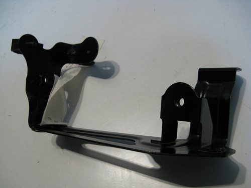 Halter kühlmittelbehälter - halter,