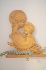 Echte Holzschnitzerei