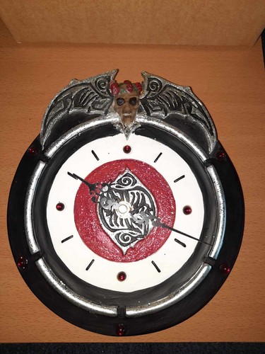 Mysticalls skull wanduhr - mysticalls,