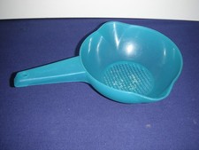 Tupperware  Goldregen Sieb Handsieb Küchenhelfer grün