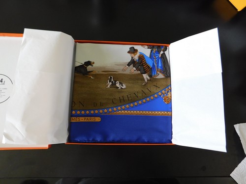 Quadrat hermès seidentuch - hermès,