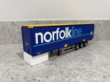 Corgi - Tri-Axle Curtainside