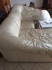 Weisse Ledercouch mit Sessel 3,10 m x 1,60 m, Höhe 90 cm 
