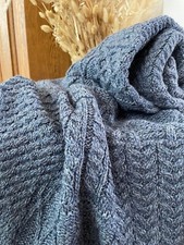 NEU Irische Wolldecke keltische Strickmuster Patchwork Stil “Lír” 100% Merino