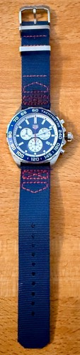 Tag heuer formula - red, bull