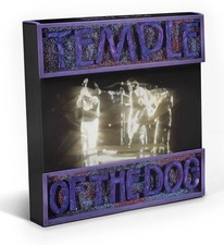TEMPLE OF THE DOG - TEMPLE OF
