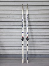 VINTAGE Old WHITE Snow Skis