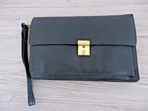 Handgelenktasche schwarz - handgelenktasche,