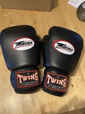 Twins Special Boxhandschuhe 16
