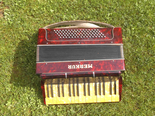 Akkordeon merkur - akkordeon,