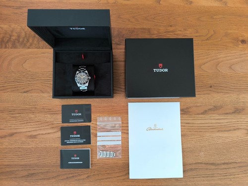 Tudor black bay - tudor,
