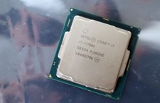Intel Core i7-7700K 8MB Cache • 4.2Ghz (4.5Ghz) • 4 Kerne • HD Graphics 630