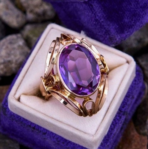 Ring gold mit stein - in,