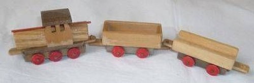 Kleine alte eisenbahn aus - eisenbahn, holz