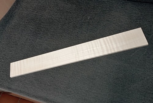Flamed maple fretboard blank - flamed,