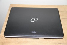 Fujitsu Lifebook S762, 8 GB RAM, ohne Festplatte; mit 2. Akku