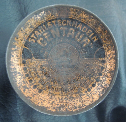 Alte blechdose stecknadeln - blechdose,