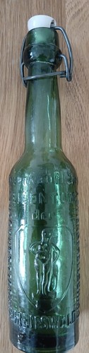 Alte schlanke grüne - alte,
