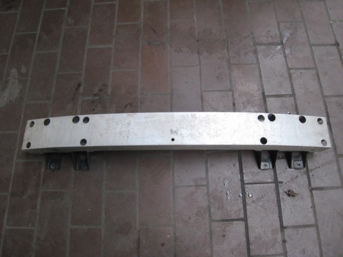 Verstärkung hinten mazda 5 - verstärkung,
