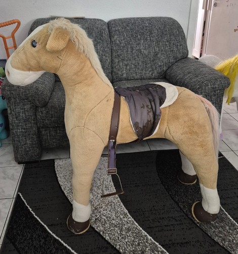 Großes spielpferd zum reiten - großes,