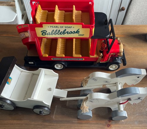 Sylvanian families country bus - families,