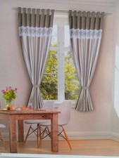 1 Schlaufenschal mit