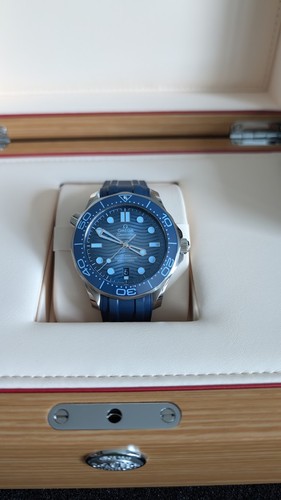 Omega seamaster diver 300m - omega,