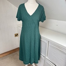 Toast Kleid Größe 8 Grün &