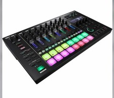 Roland MC-707 GROOVEBOX AIRA