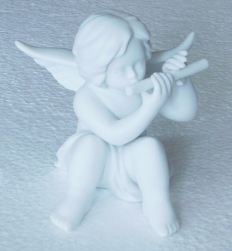 Porzellanfigur sitzender engel - porzellanfigur,