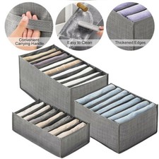 Kleiderschrank Kleidung