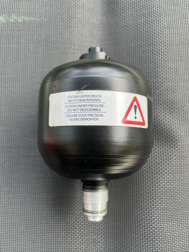 Neuwertig druckspeicher audi - druckspeicher,