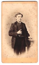 Fotografie junger Knabe Georg