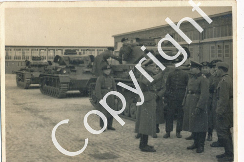 Foto wk2 kaserne panzer - foto,