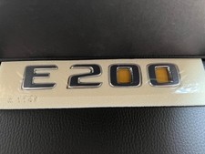 Lettering nameplate "E200"