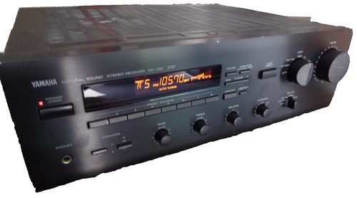 Yamaha 750 stereo - 750,