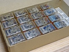 Konvolut 16x Siemens Relais