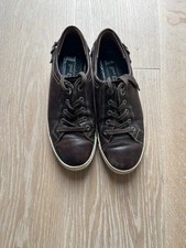 sportlicher Sneaker dunkelbraun PAUL GREEN, weiße Sohle Gr. 38