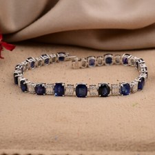 21.67 Gesamt Karat Gewicht