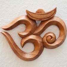 Wandrelief "OM" Symbol Holz