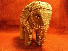 Dekorative Elefantenfigur aus