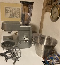Kenwood Chef mit Zubehör