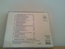 singt lieder von Mozart, Brahms, Liszt und Weill Brigitte Thoma: