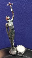 Alchemy-Zinn-Kerzenständer Frauenfigur mit Kreuz,22 cm hoch, ca. 500g   3017