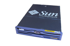 Sun MicroSystems SUNFIRE V240 Server 2x CPU 2x Netzteil 8x RAM 4x SCSI Hard Disc