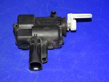 Ford Focus C-Max ZV Stellmotor Stellantrieb Tankklappe 