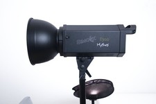 Studioblitz Simock Mythos E300