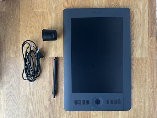 Wacom intuos pro medium - intuos,